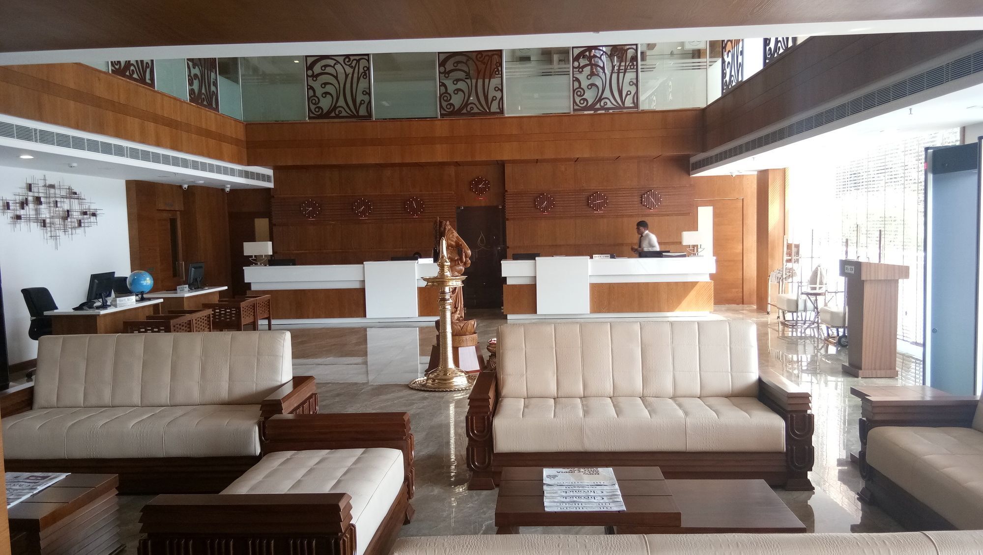 Hotel Karthika Park Kazhakuttam Kültér fotó