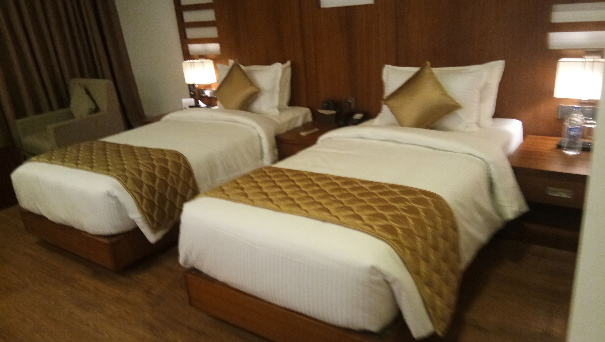 Hotel Karthika Park Kazhakuttam Kültér fotó
