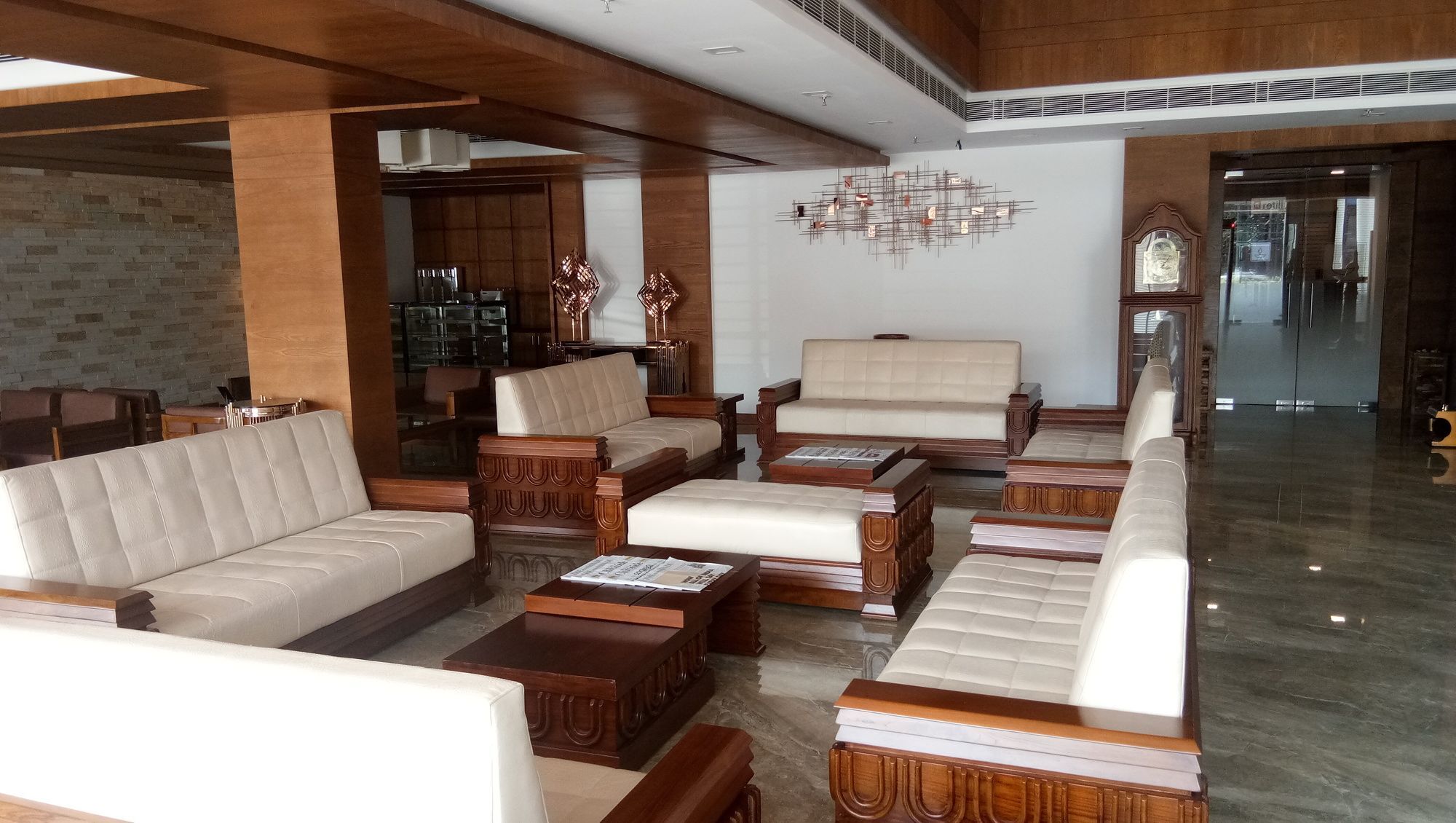 Hotel Karthika Park Kazhakuttam Kültér fotó